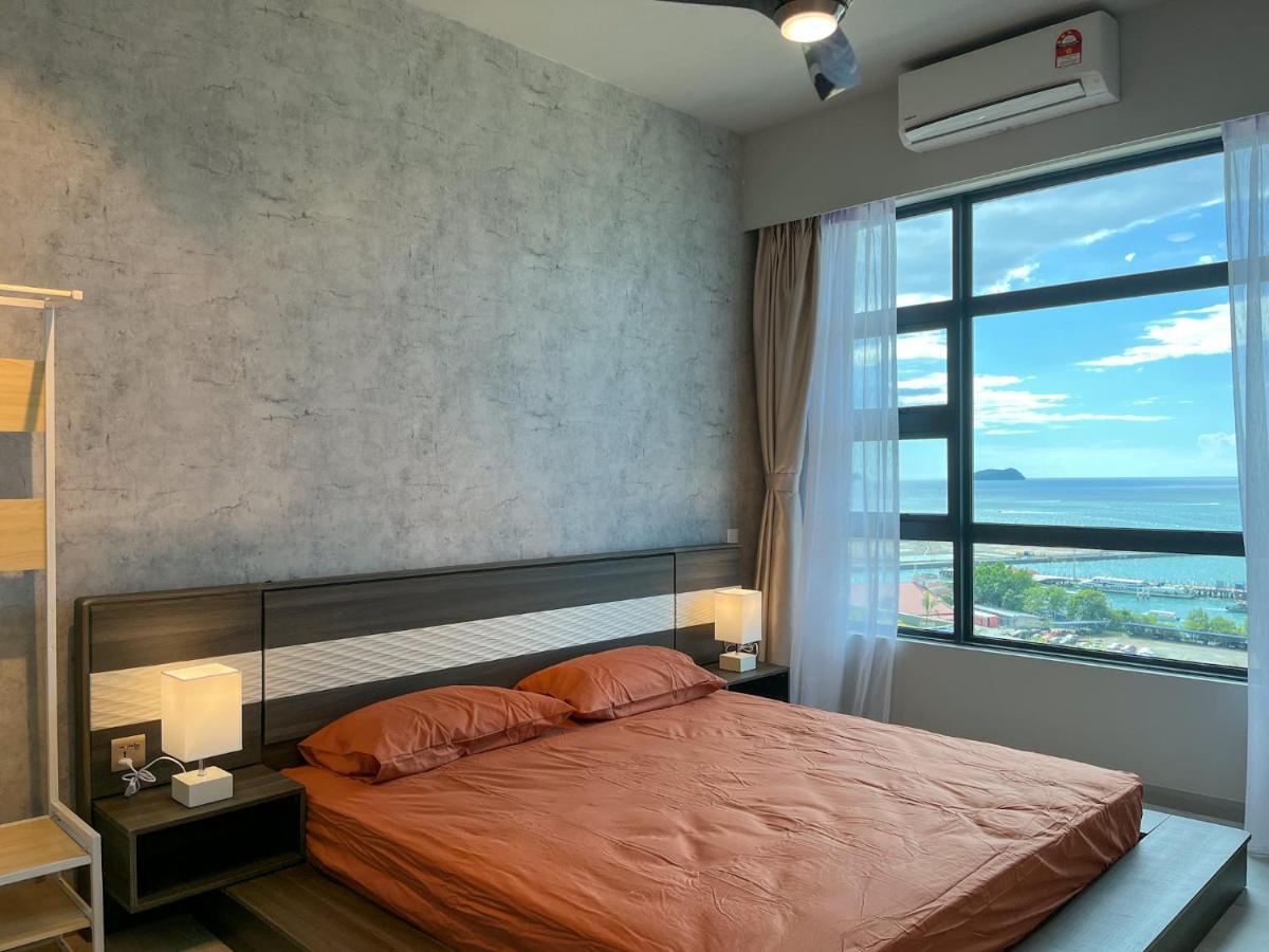 Apartment Jesselton Point Seaview *