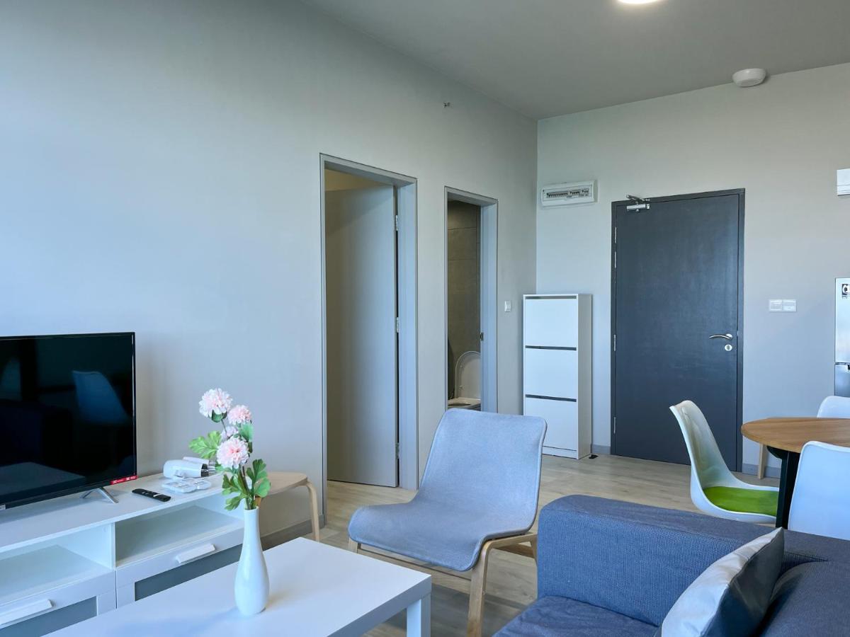 Jesselton Point Seaview Apartment Kota Kinabalu
