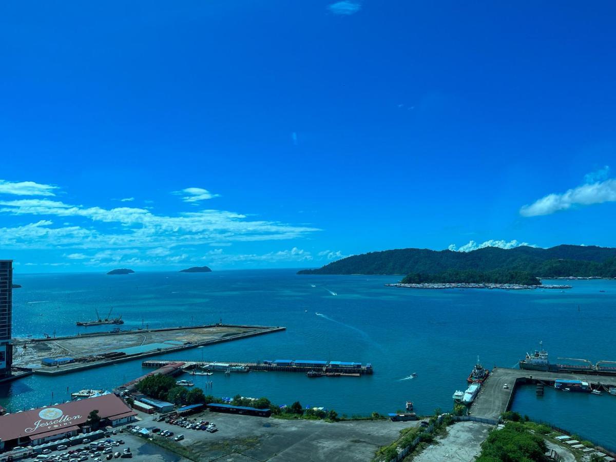 Jesselton Point Seaview *
